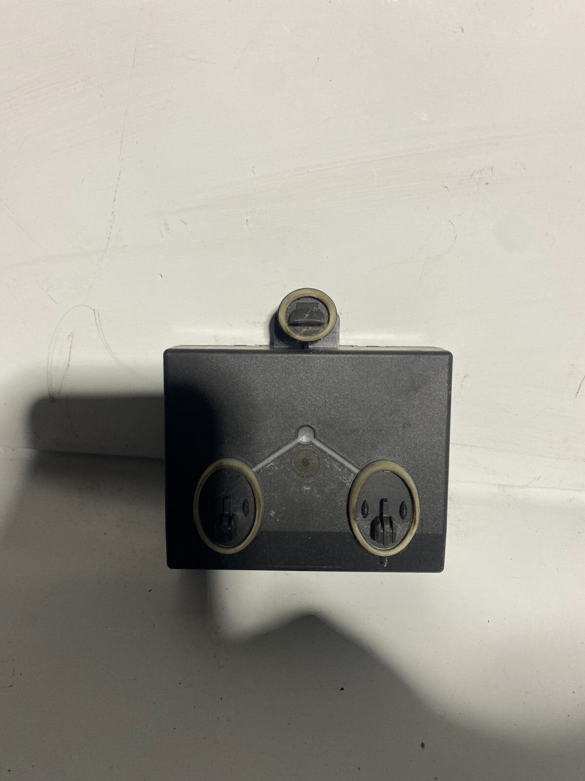 VWAG Front Left Passenger Door Control Module Unit 5Q0959592B