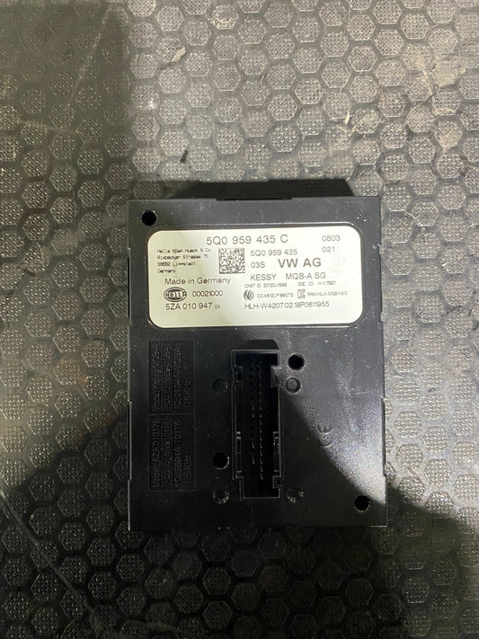 Volkswagen MK7-7.5 Keyless Entry Module 5Q0959435C