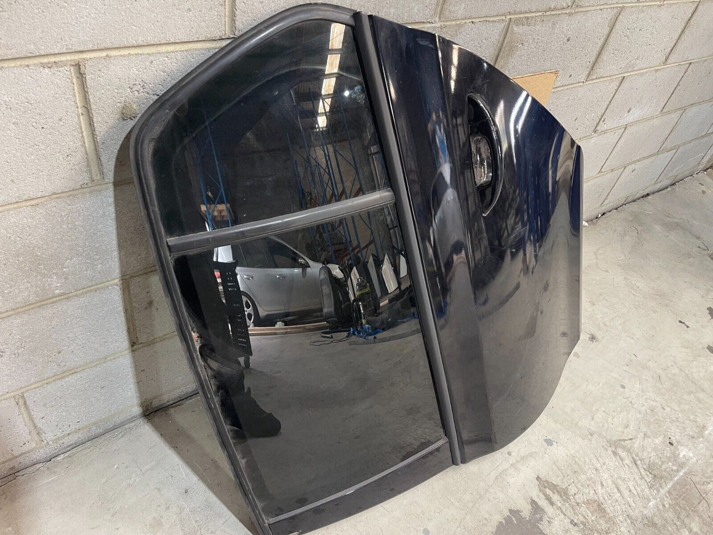 Volkswagen Golf MK6 Rear Left Door In Black *Freight Available*