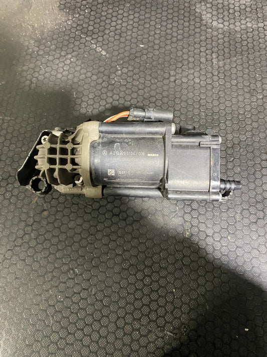 Mercedes-Benz Air Suspension Compressor A2133200104