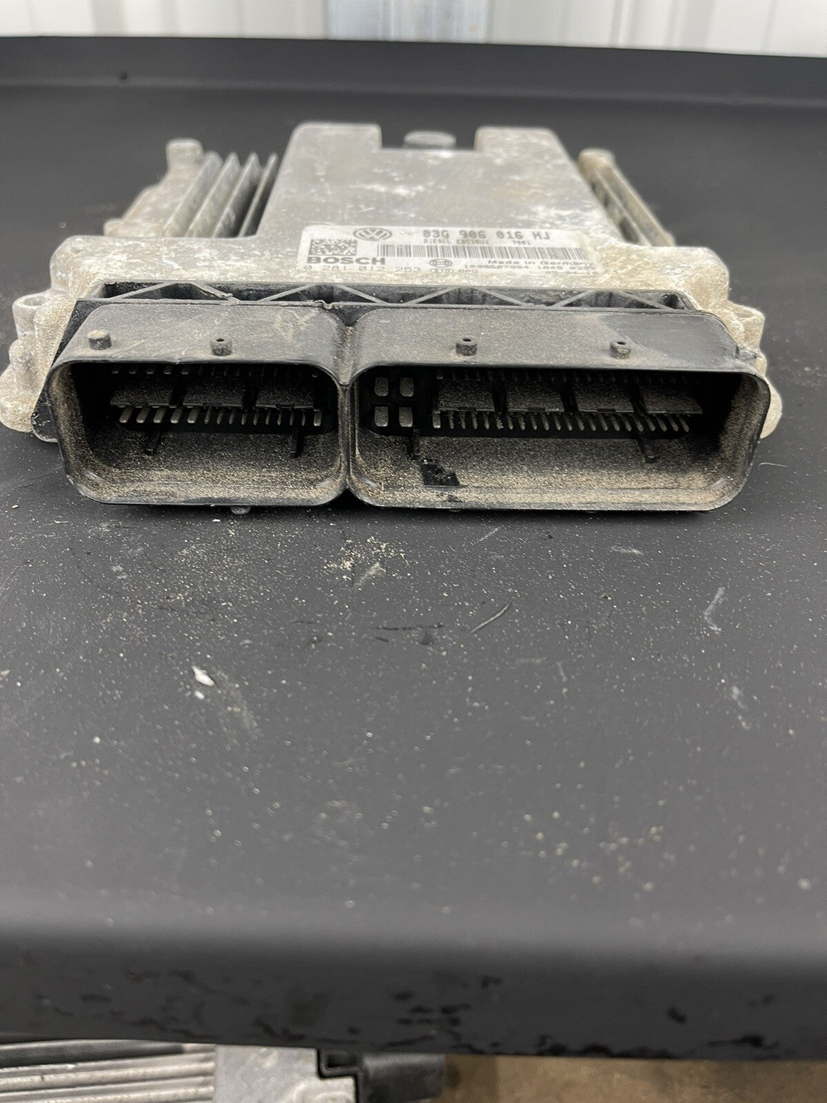 Volkswagen Golf Jetta 03G 906 016 HJ ENGINE CONTROL UNIT