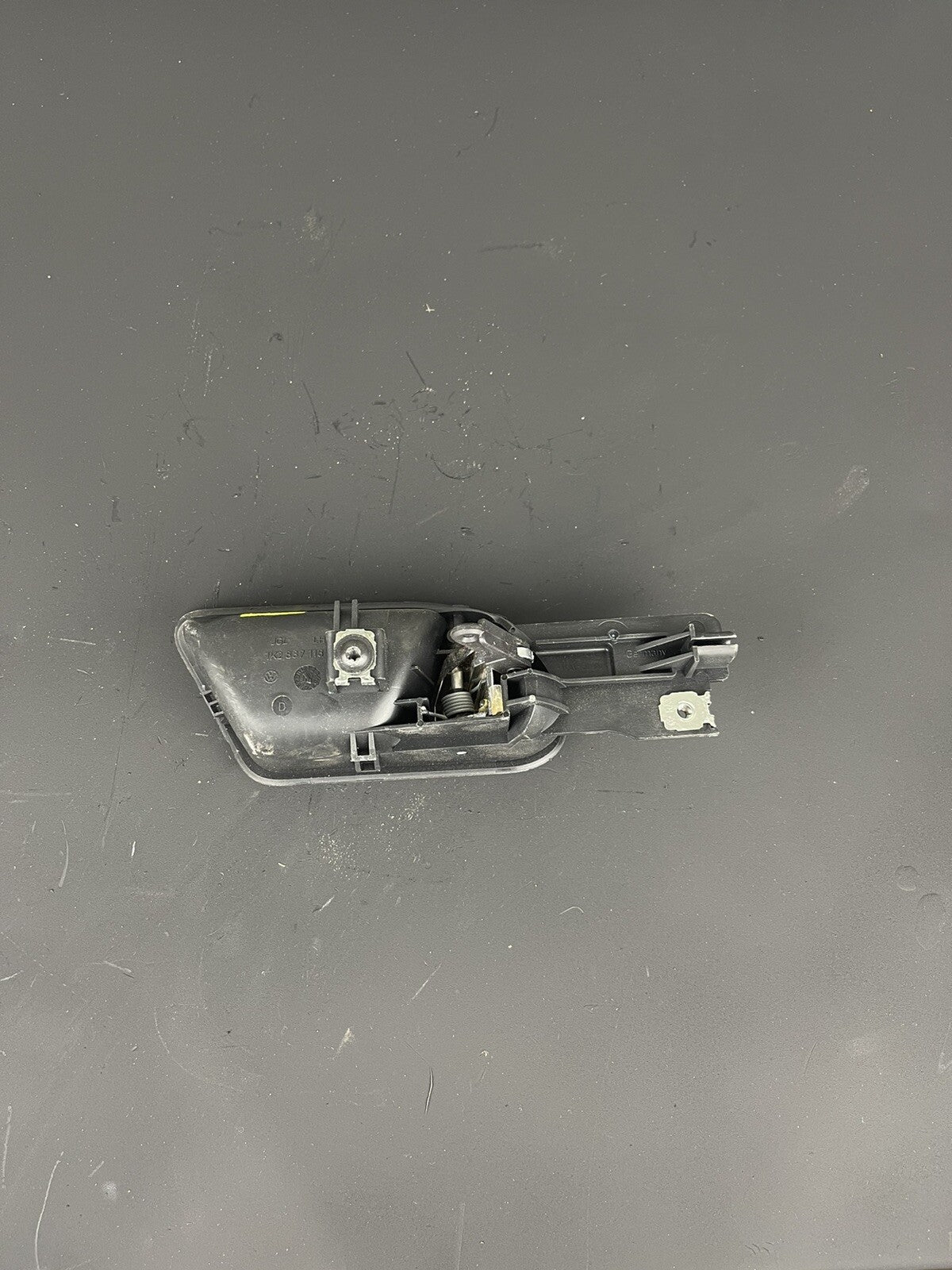 Volkswagen GOLF 05-2013 PASSENGER INNER DOOR HANDLE