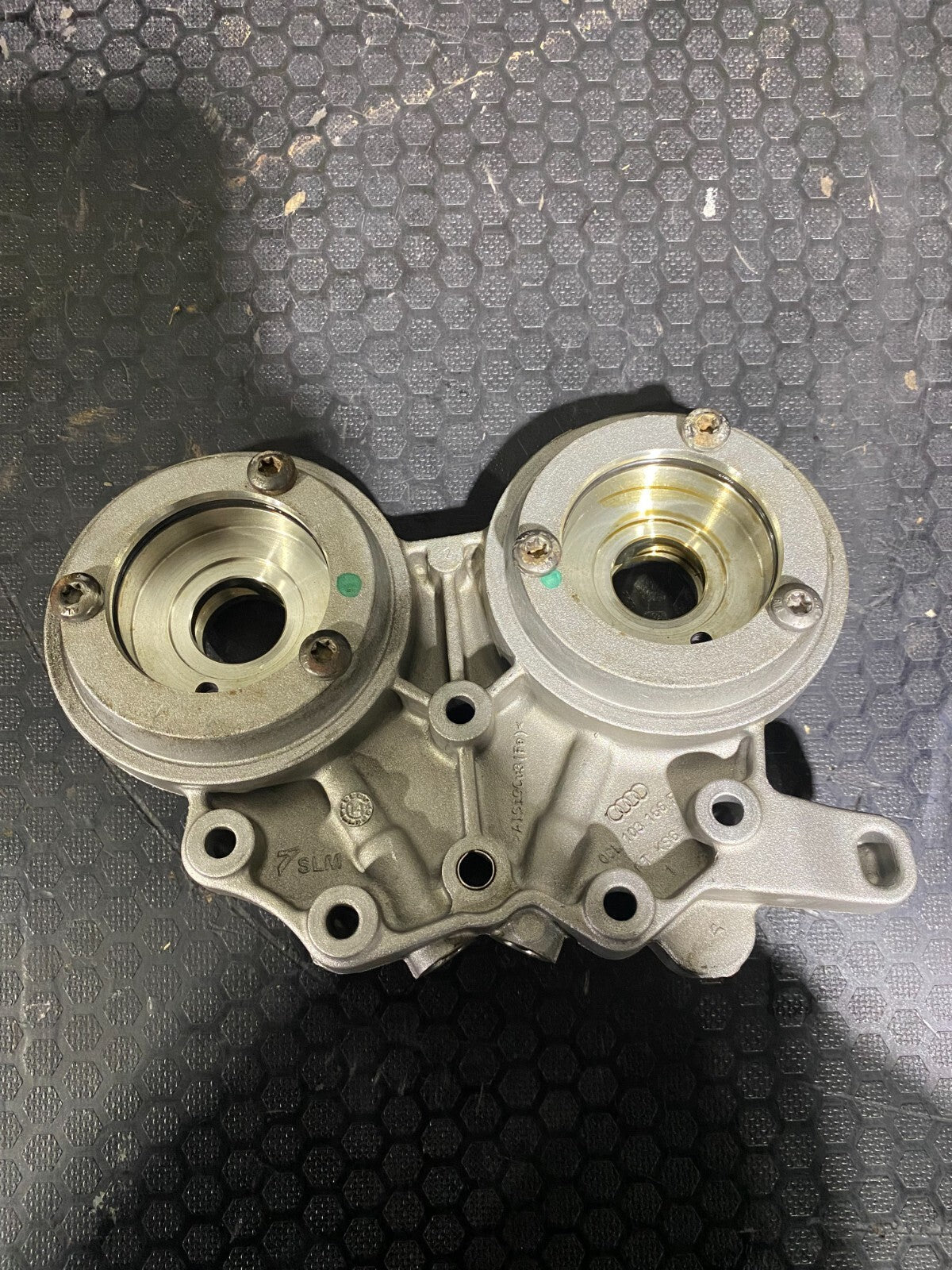 Volkswagen Golf MK7-7.5 GTI / R 2013-2020 Camshaft Bracket 06L103166F