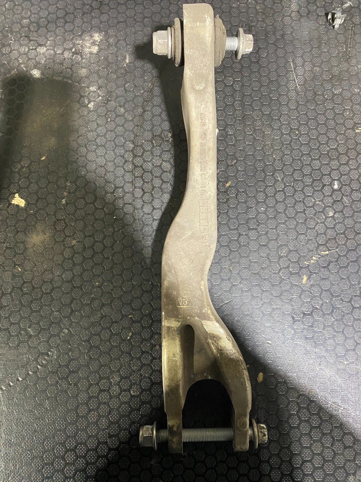 Mercedes-Benz C63s 2019-2021 Rear Right Control Arm A2053520601 / RE