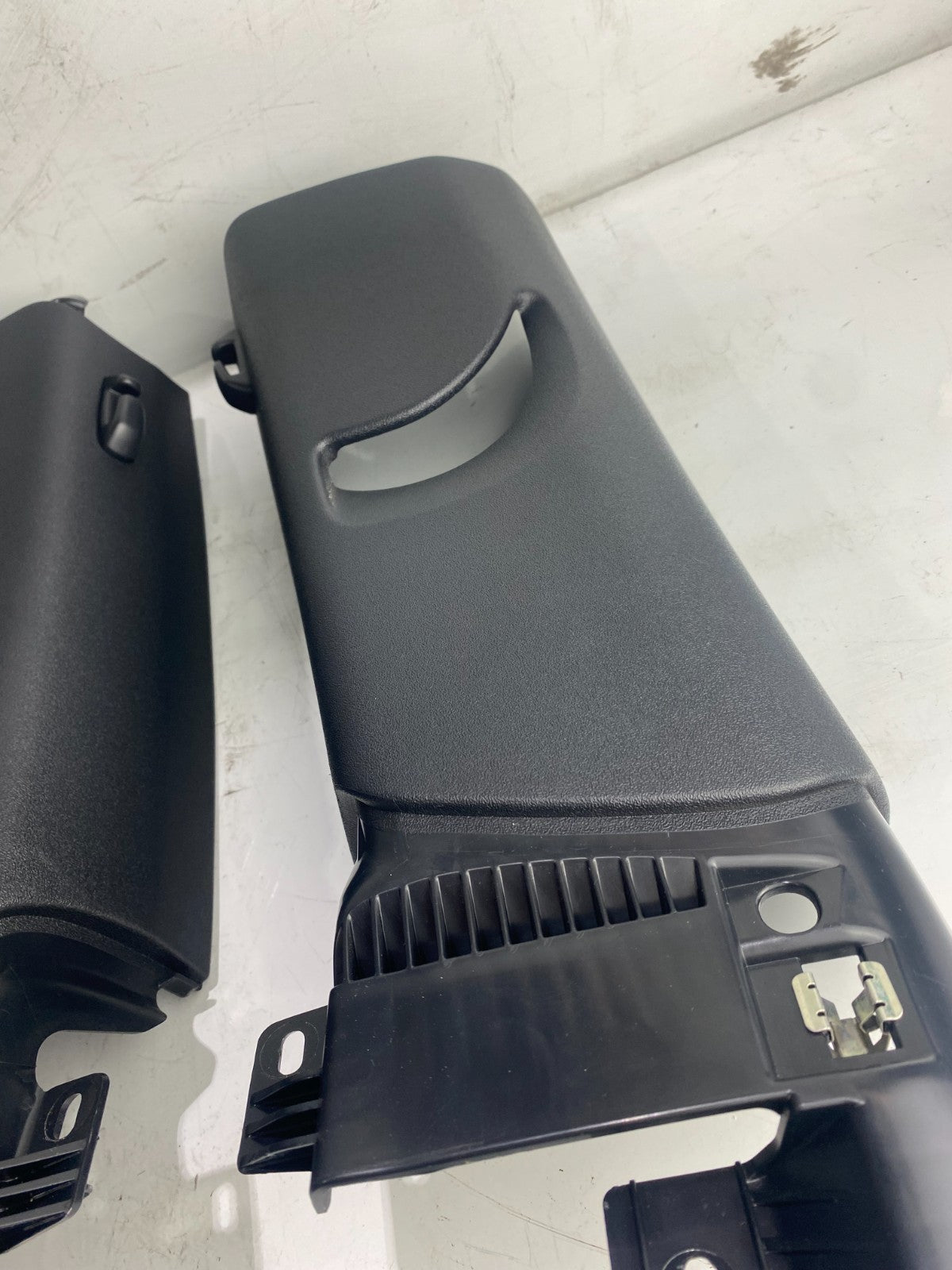 Volkswagen Scirocco 2008-2016 Scirocco B Pillar Set 1K8867243C 1K8867244C