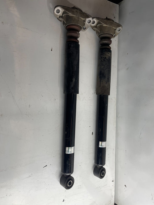 VWAG Rear Shockers Quinton Hazell QAG179916 MK5 / MK6 GTI PAIR