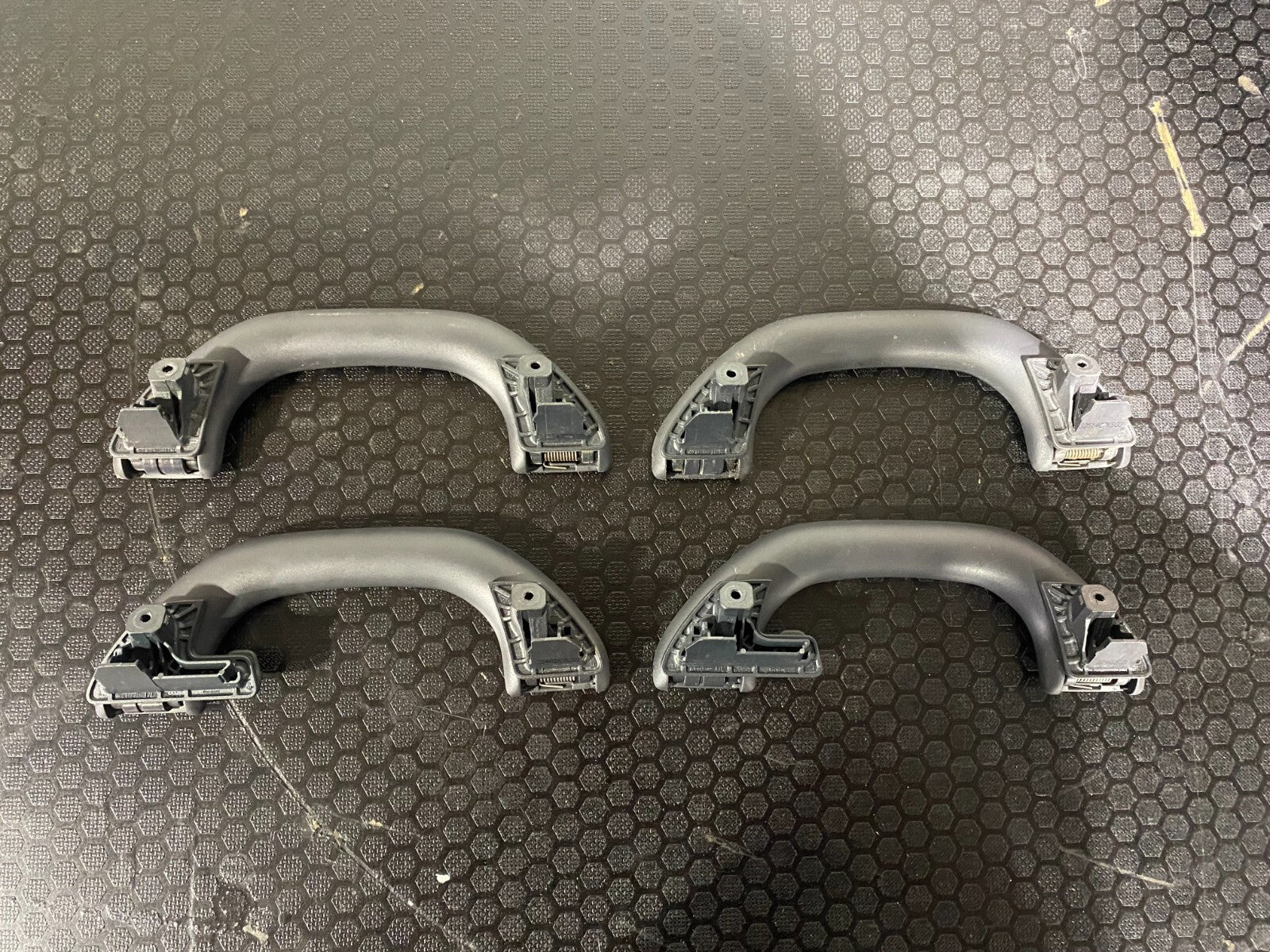 Volkswagen Golf MK5 MK6 Interior Grab Handle Front And Rear Set 1K0857607