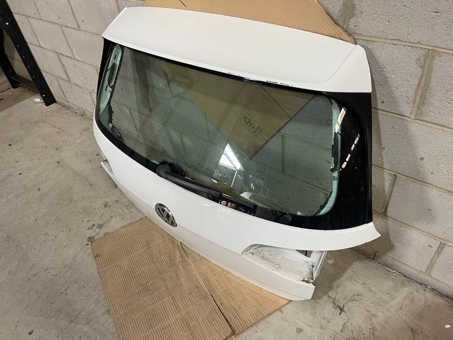 Volkswagen Golf MK7 Boot / Trunk In White *Freight Available*