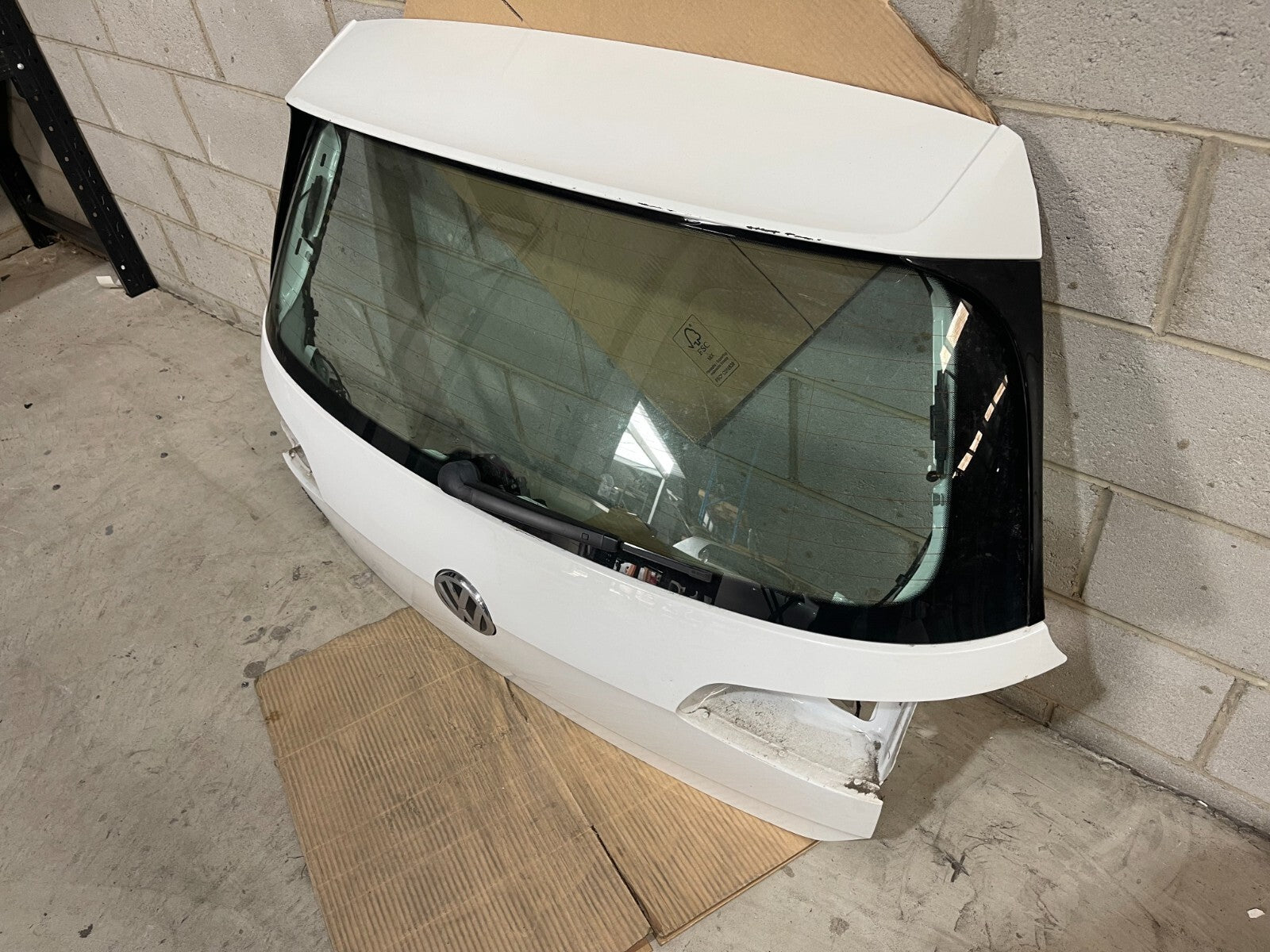 Volkswagen Golf MK7 Boot / Trunk In White *Freight Available*