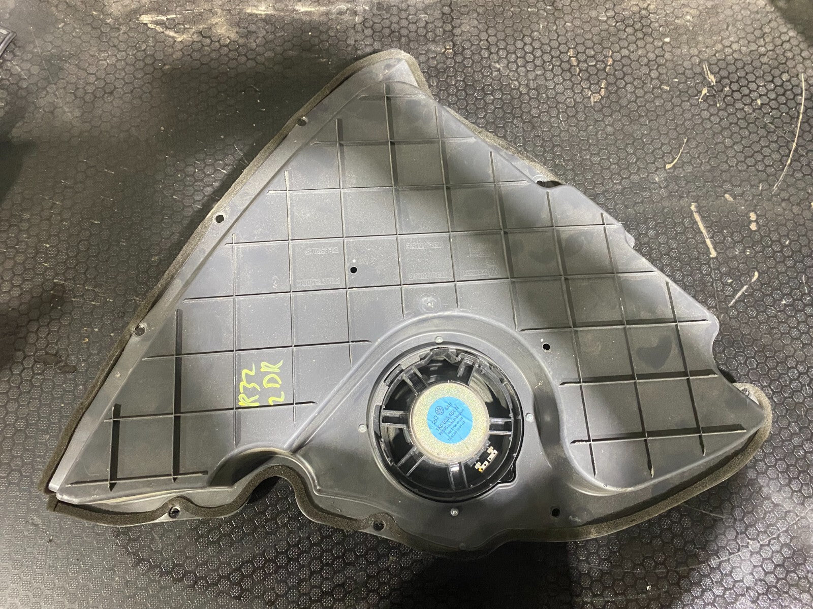 Volkswagen Door Speaker Cover 1K3971845C / 1K3971845E