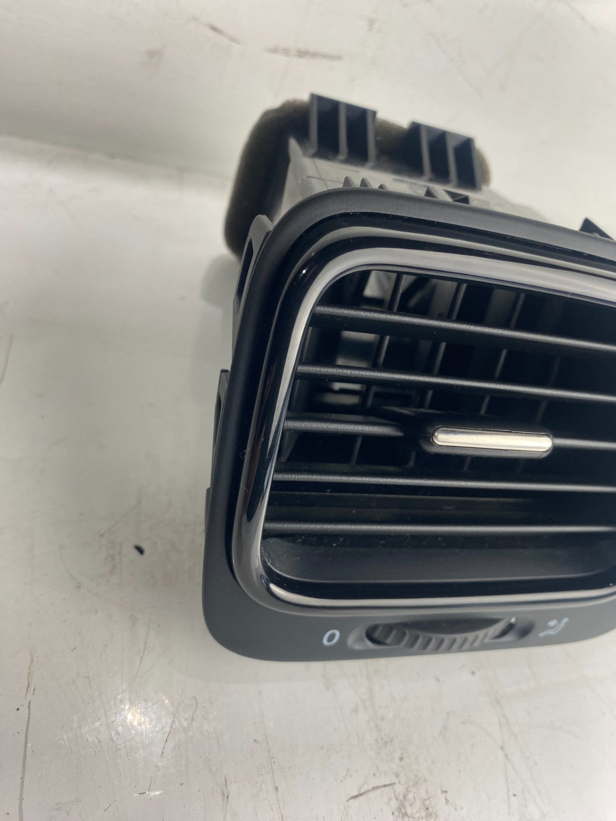 Volkswagen Scirocco / EOS 2006-2014 Front Right Air Vent 1Q0819704
