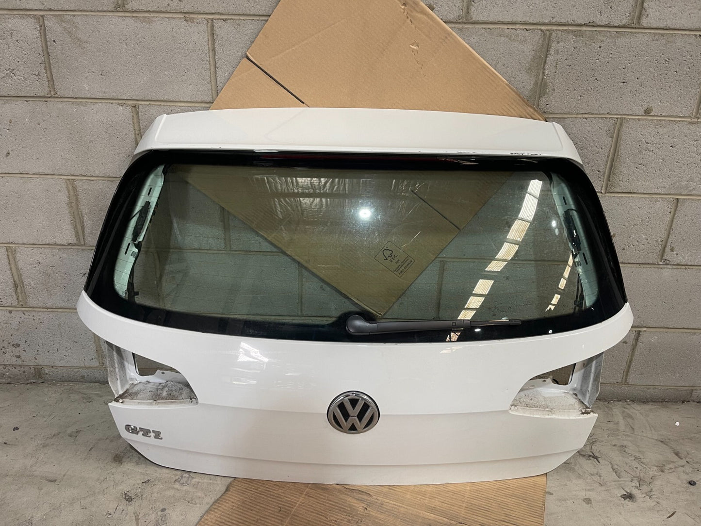 Volkswagen Golf MK7 Boot / Trunk In White *Freight Available*