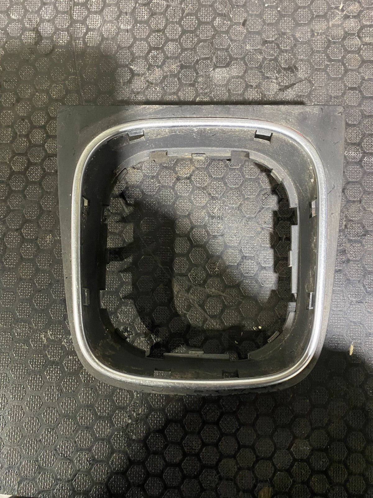 Volkswagen MK5 Manual Shifter Surround 1K0711113BE