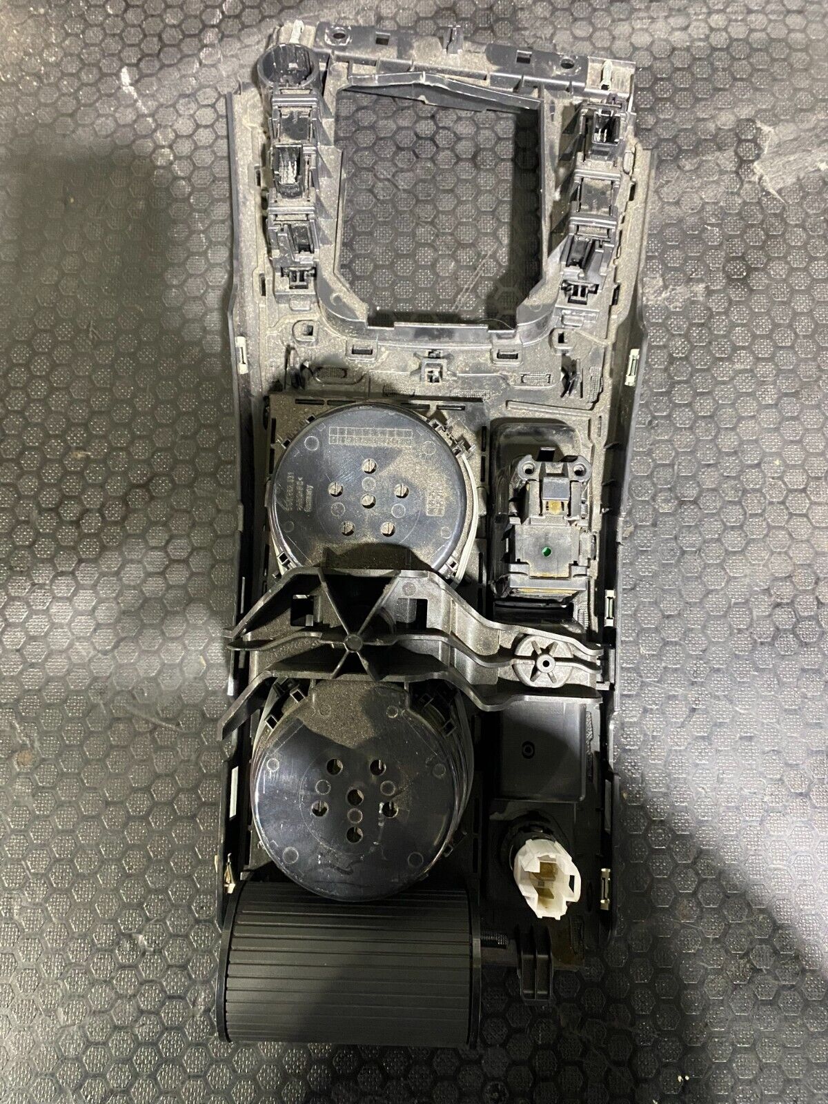 Volkswagen Golf MK7-7.5 GTI/R Centre Console 5G0862531