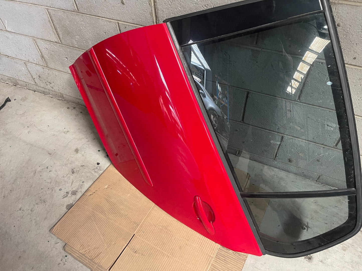 Volkswagen Golf MK5 Rear Left Door In Red *Freight Available*