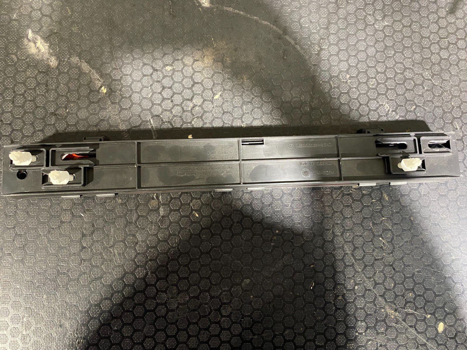 Mercedes-Benz C63s 2019-2021 Warning Emergency Reflector A0008900597