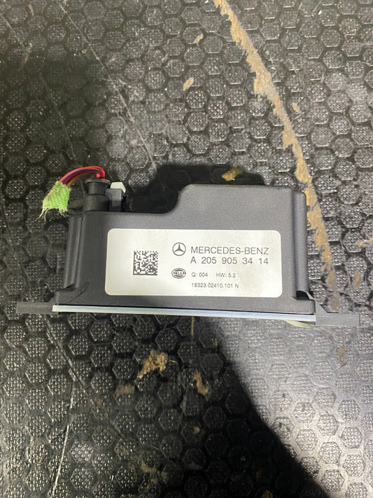 Mercedes-Benz C63s 2019-2021 A2059053414 Voltage Converter Module