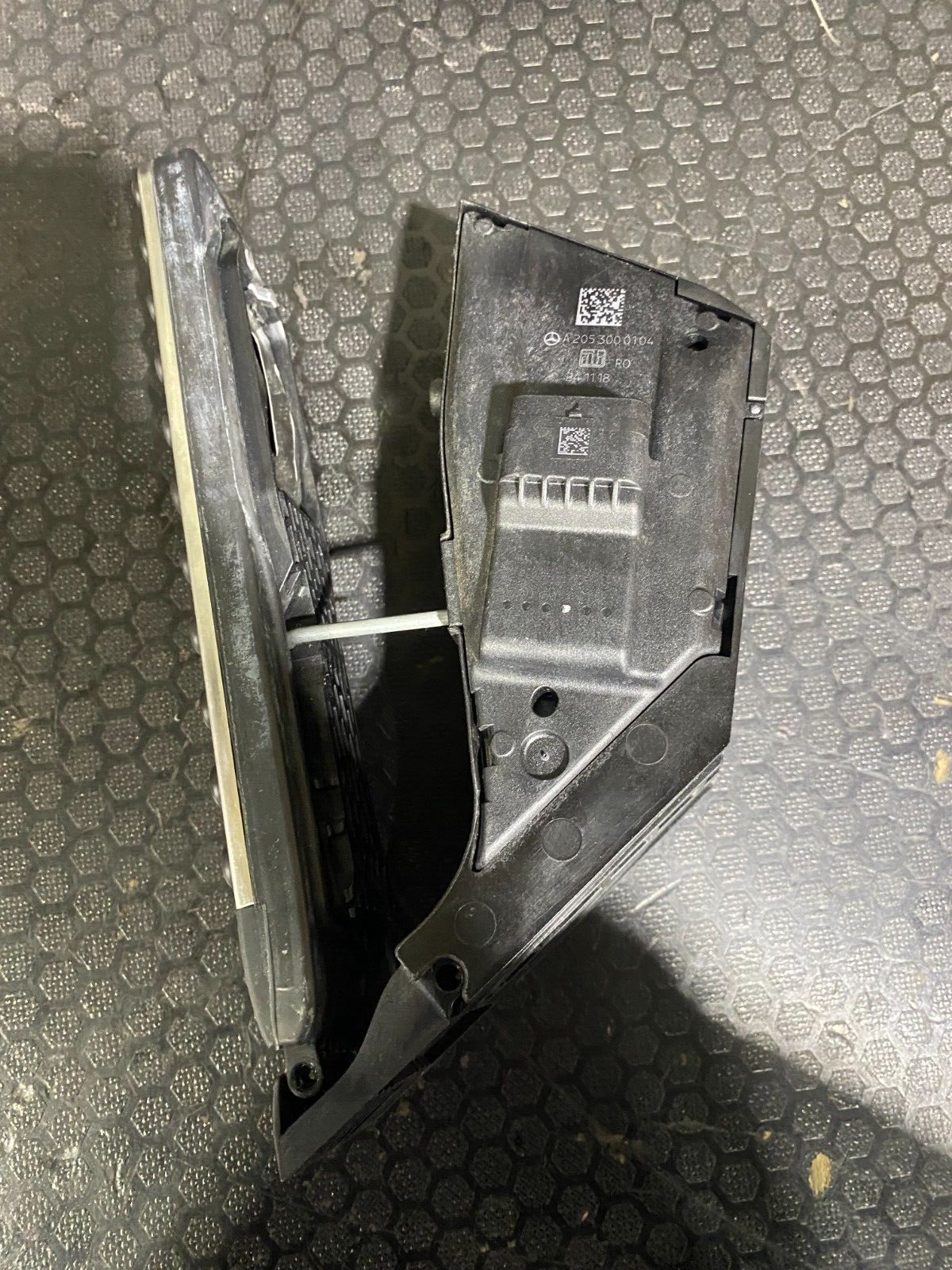 Mercedes-Benz C63s 2019-2021 Accelerator Throttle Gas Pedal A2053000104