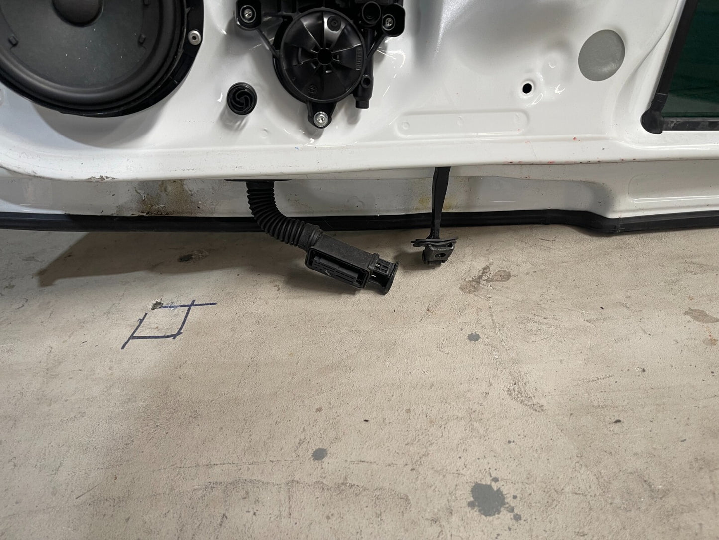 Volkswagen Golf MK7 Rear Left Door In White *Freight Available*