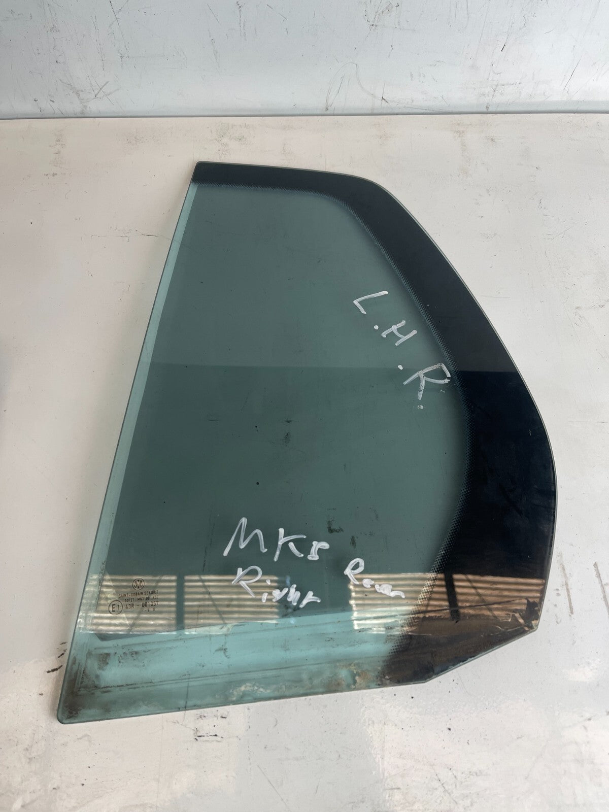 Volkswagen Golf MK5 2003-2009 Rear Left Quarter Glass