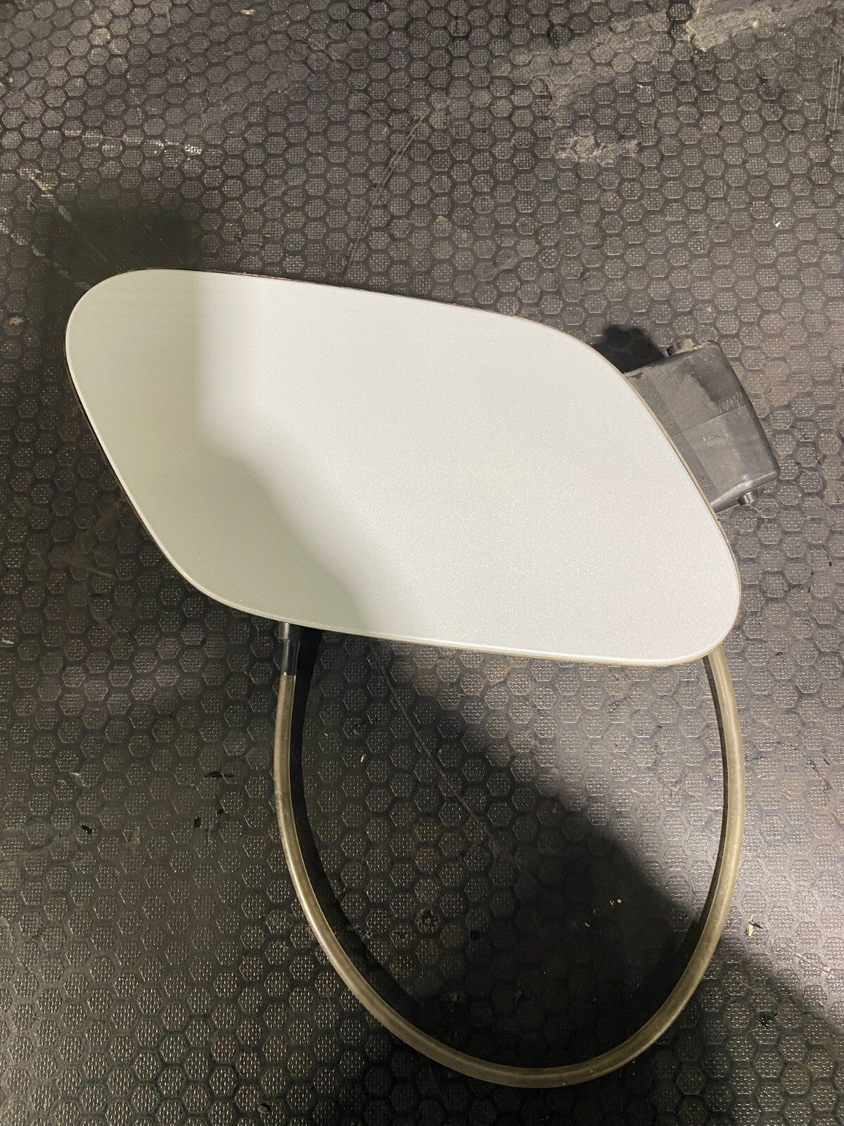 Volkswagen MK7-7.5 Fuel Cap 5G0809857 Paint Code K8K8