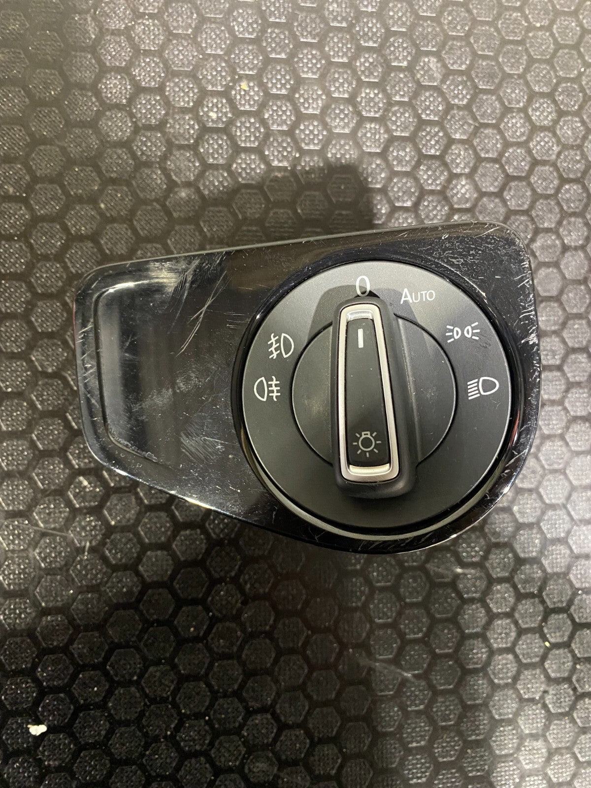 Volkswagen Golf MK7 Headlight Switch With Bracket 5G2858060B