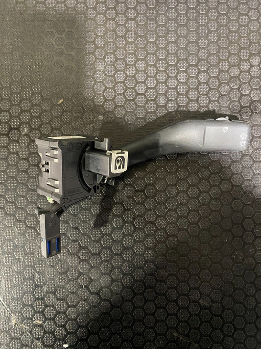 VWAG Front And Rear Windscreen Washer Arm 1K0953519