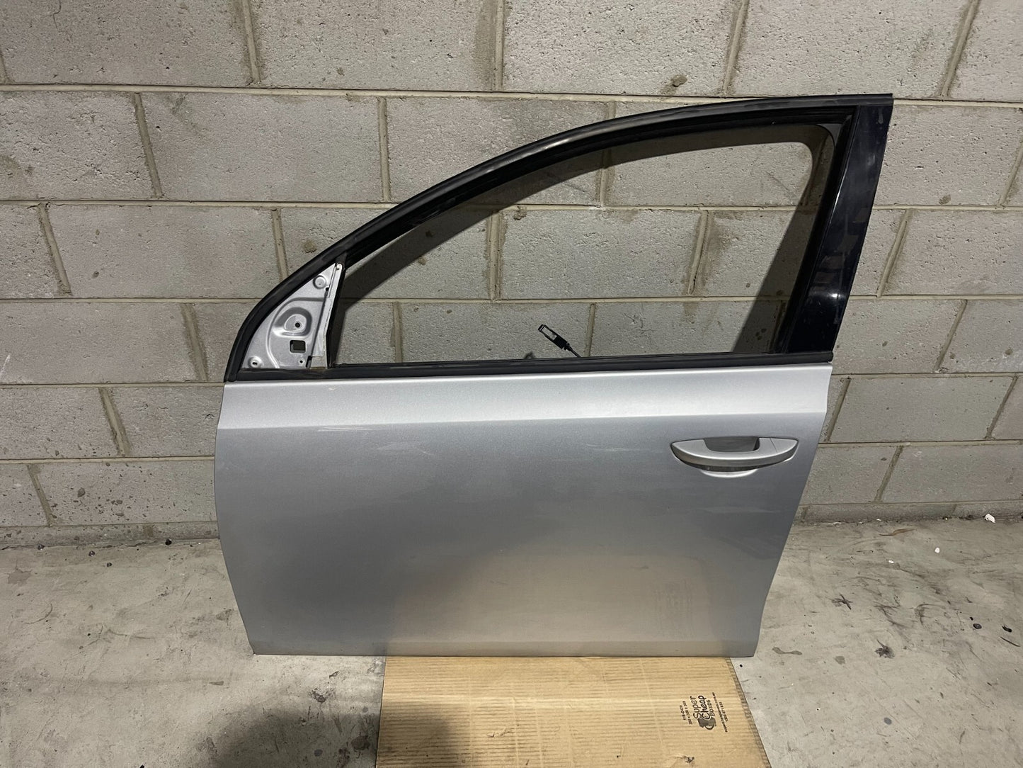 Volkswagen Golf MK6 Front Left Door In Silver *Freight Available*