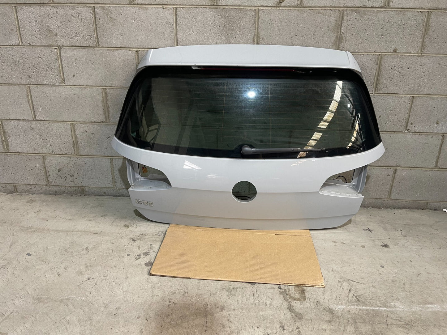 Volkswagen Golf MK7 Boot / Trunk In White Silver Metallic *Freight Available*