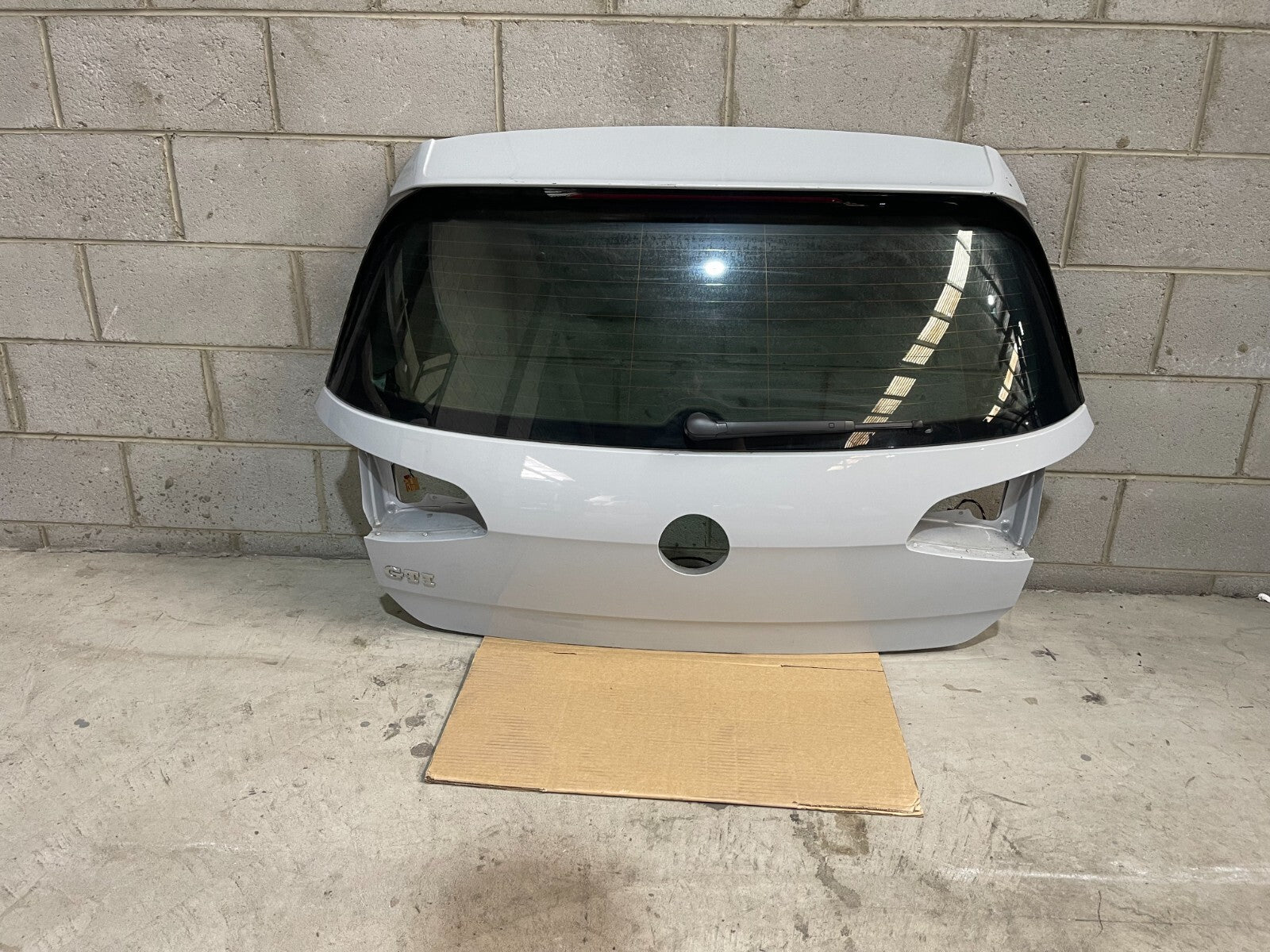 Volkswagen Golf MK7 Boot / Trunk In White Silver Metallic *Freight Available*