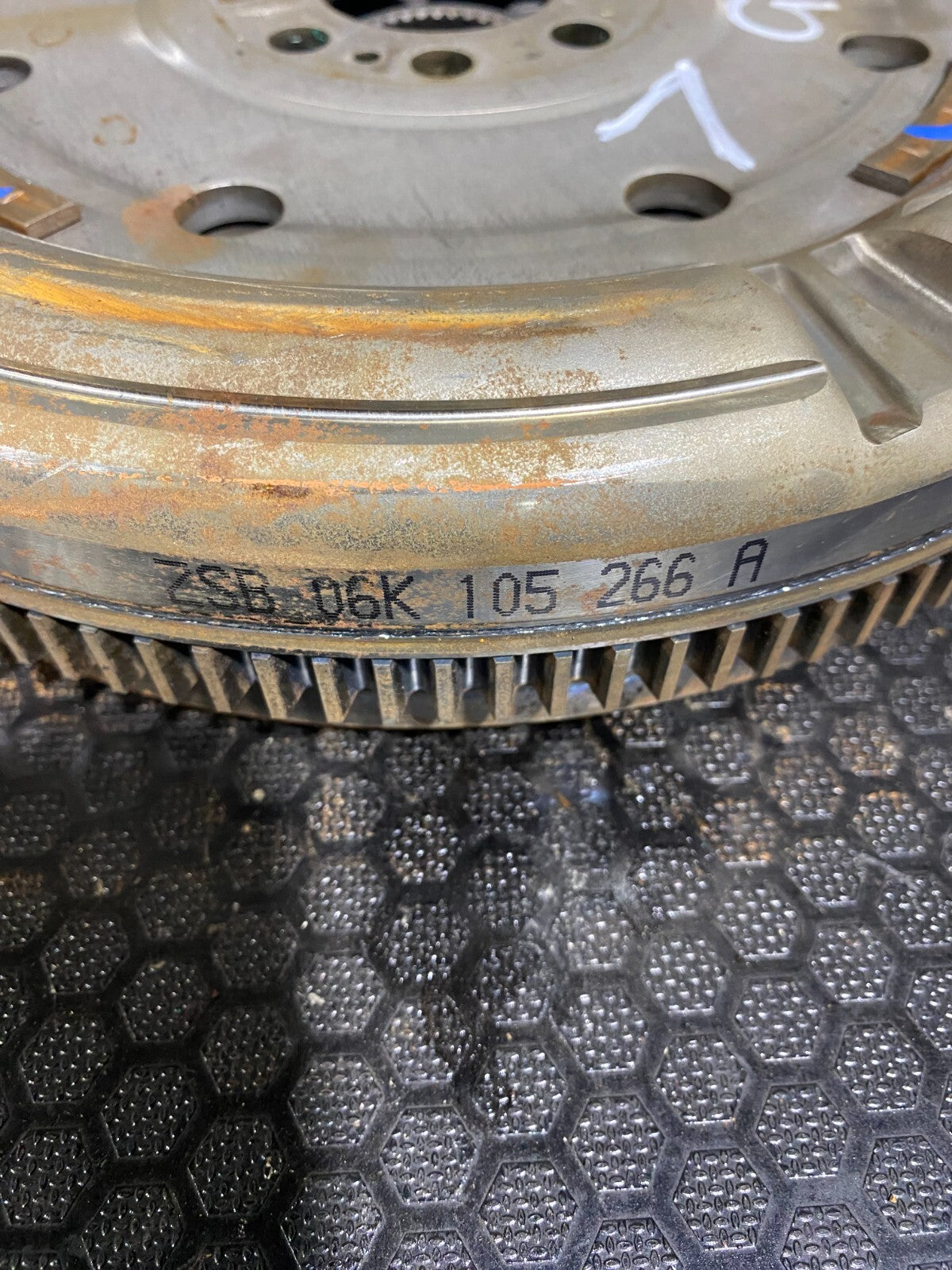 Volkswagen Dual Mass Flywheel 06K105266A