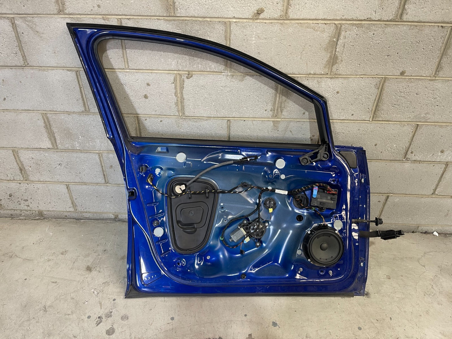 Volkswagen Golf MK7 Front Left Door In Blue *Freight Available*