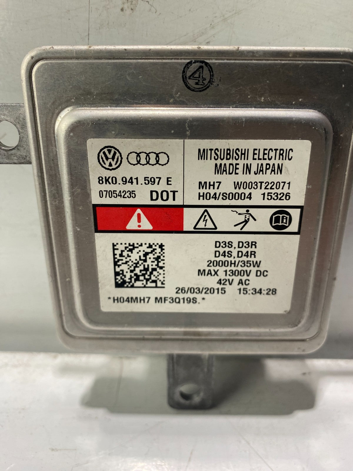 Volkswagen / Audi Headlight Ballast Module Controller 8K0941597E