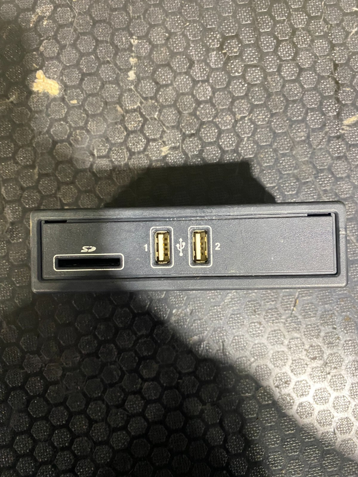 Mercedes-Benz C63s 2019-2021 Multimedia Connecting Unit A2138200401