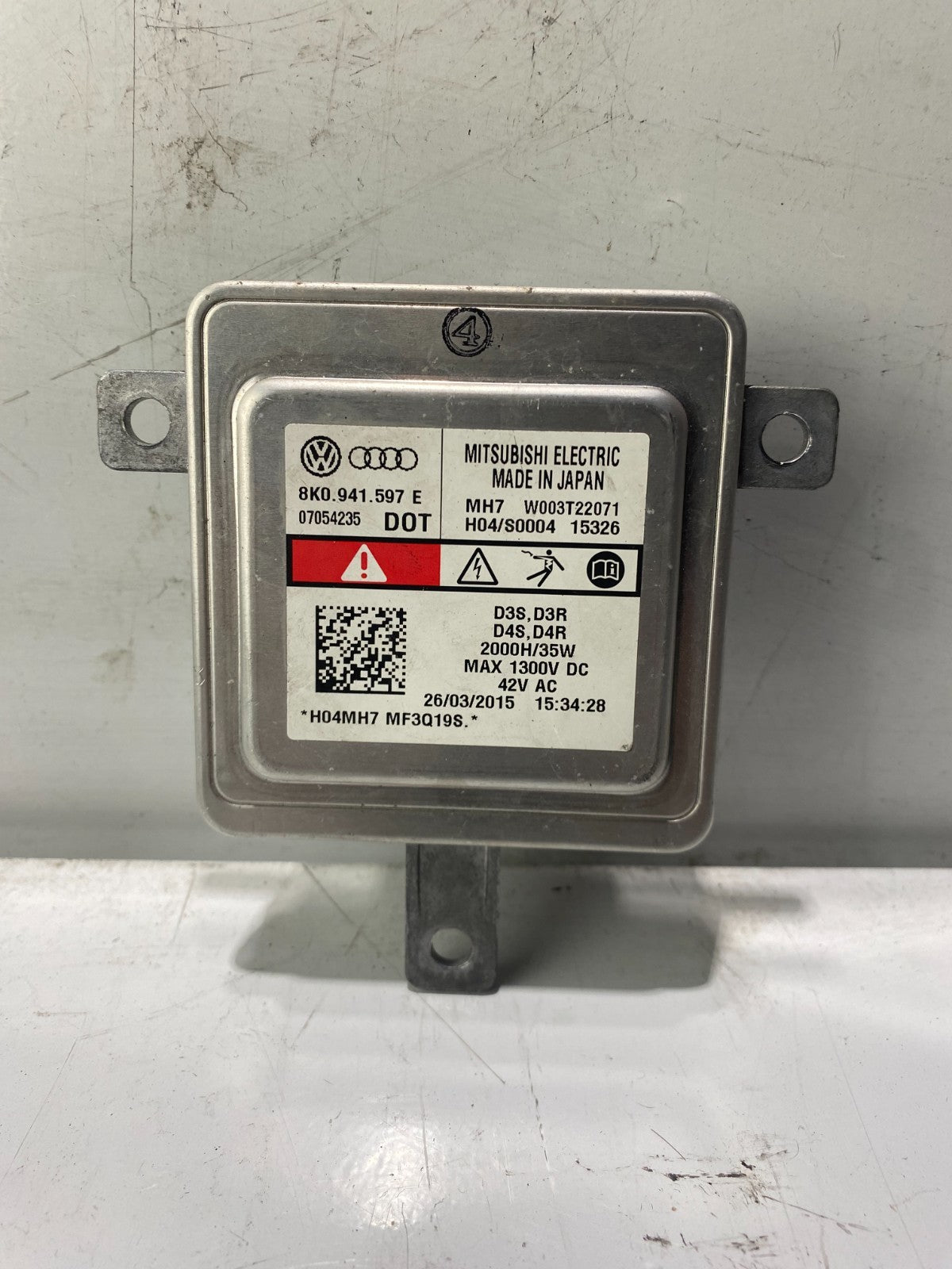 Volkswagen / Audi Headlight Ballast Module Controller 8K0941597E