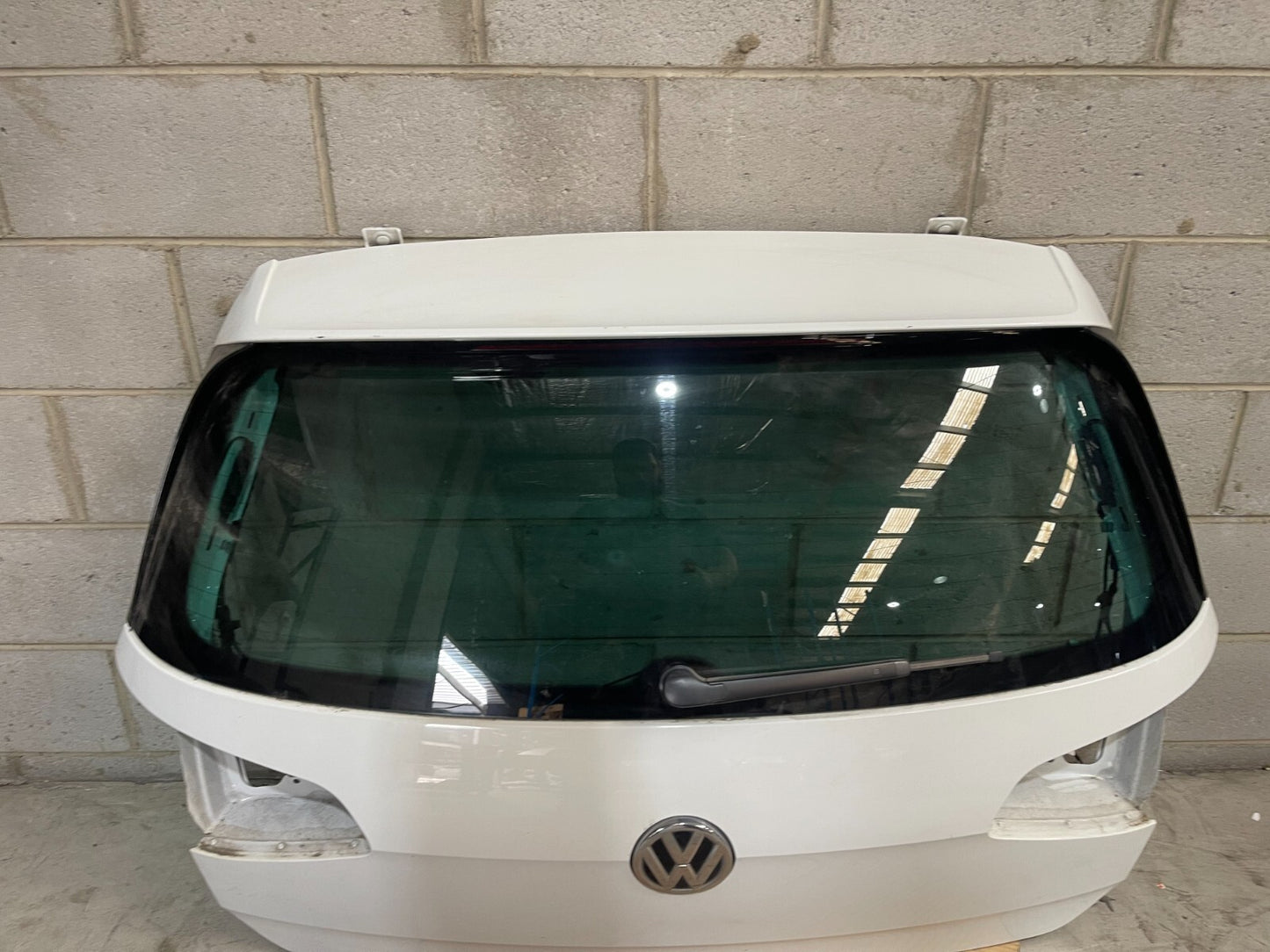 Volkswagen Golf MK7 Boot / Trunk In White *Freight Available*