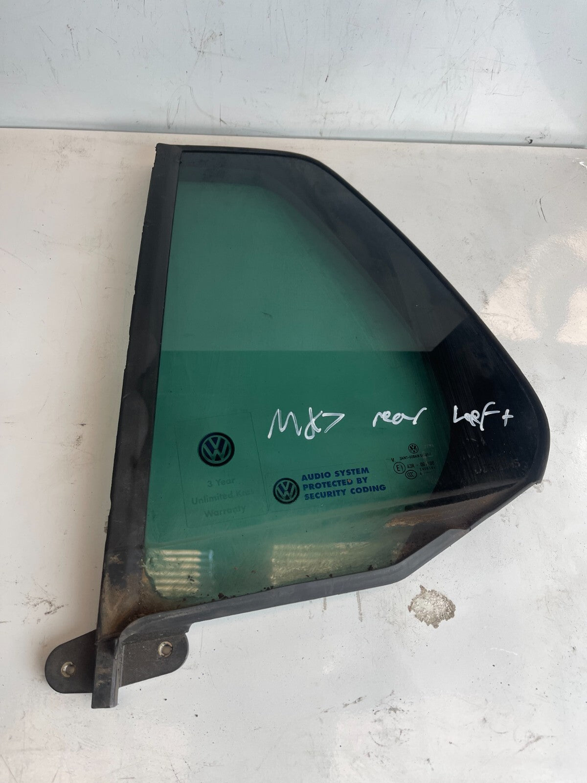 Volkswagen Golf MK7-7.5 2013-2020 Rear Left Quarter Glass Window 5G6845213