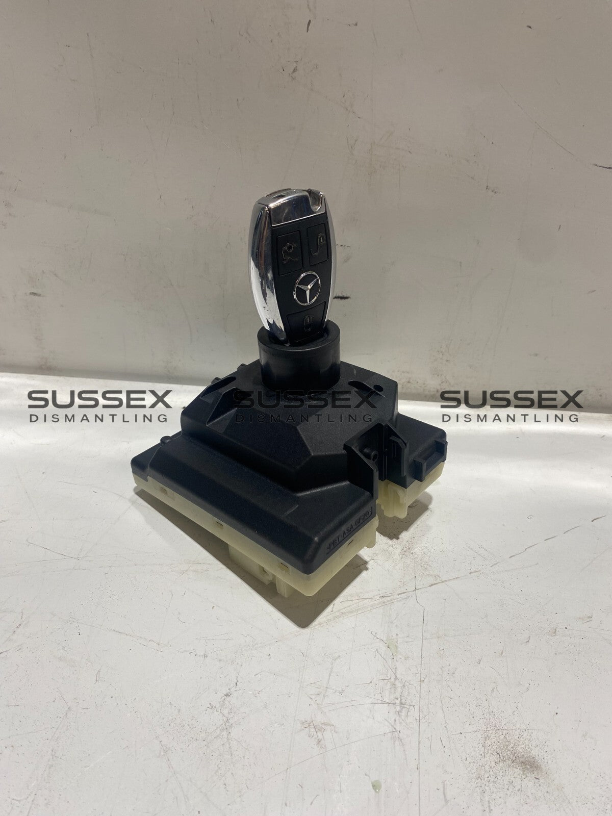 Mercedes-Benz Ignition Switch Module A2229003409