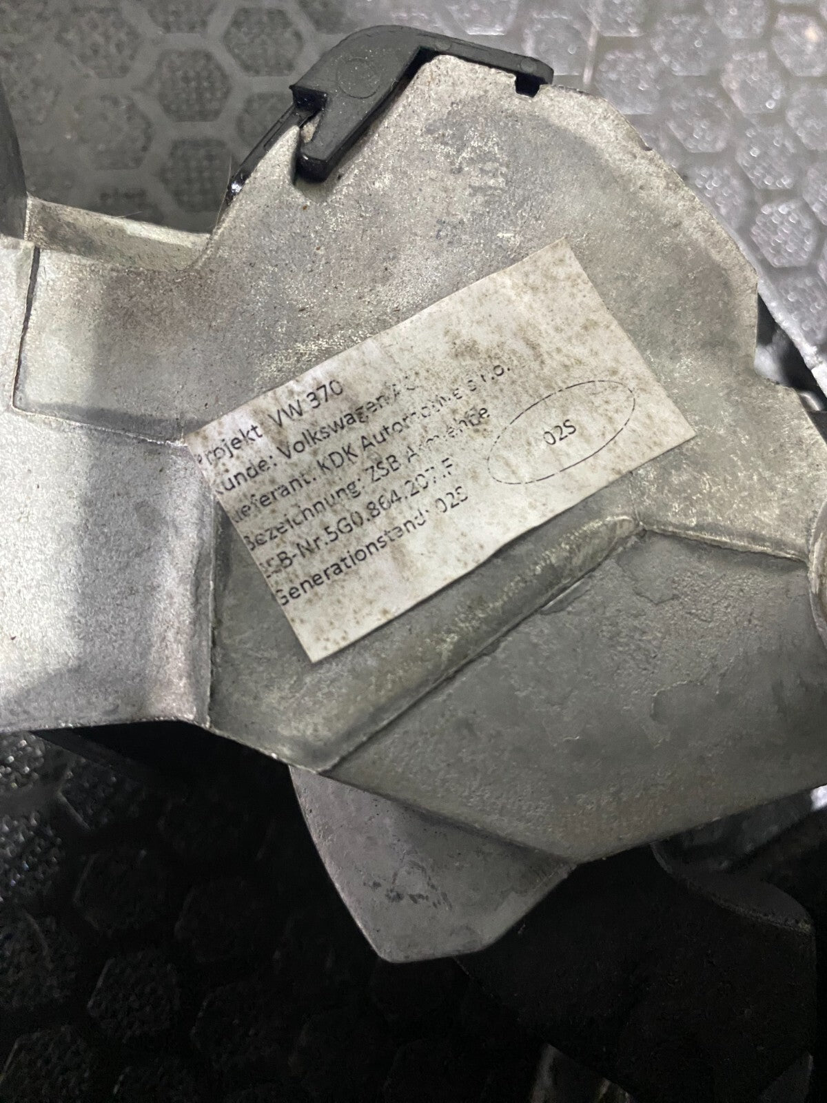 Volkswagen MK7-7.5 GTI Performance Arm Rest Red Stitching 5G0864207F