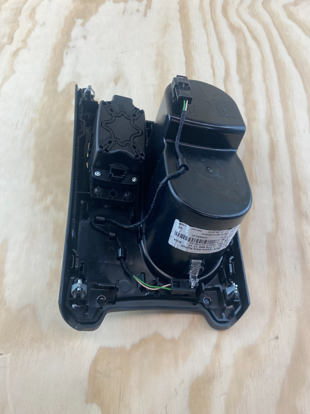 Mercedes-Benz CLA A Class Centre Cup Holder Console A1766801710