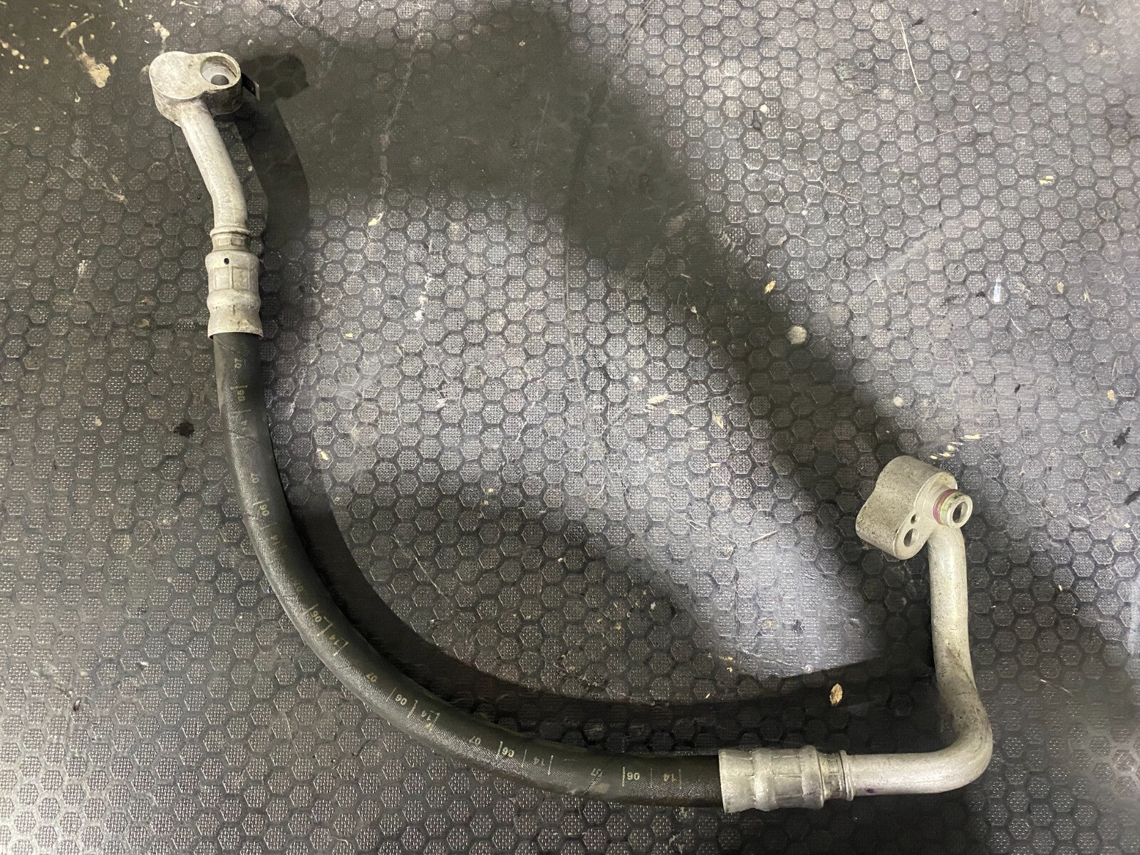 VWAG AC Hose 1K0820721BH