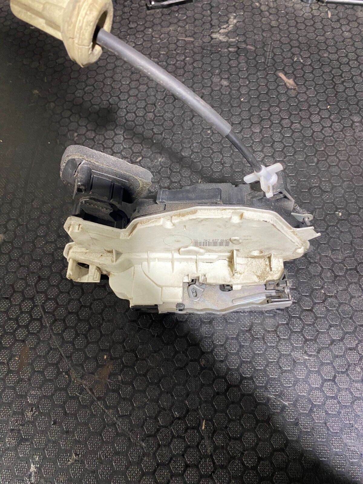 Volkswagen Locking Actuator 5K2837016D
