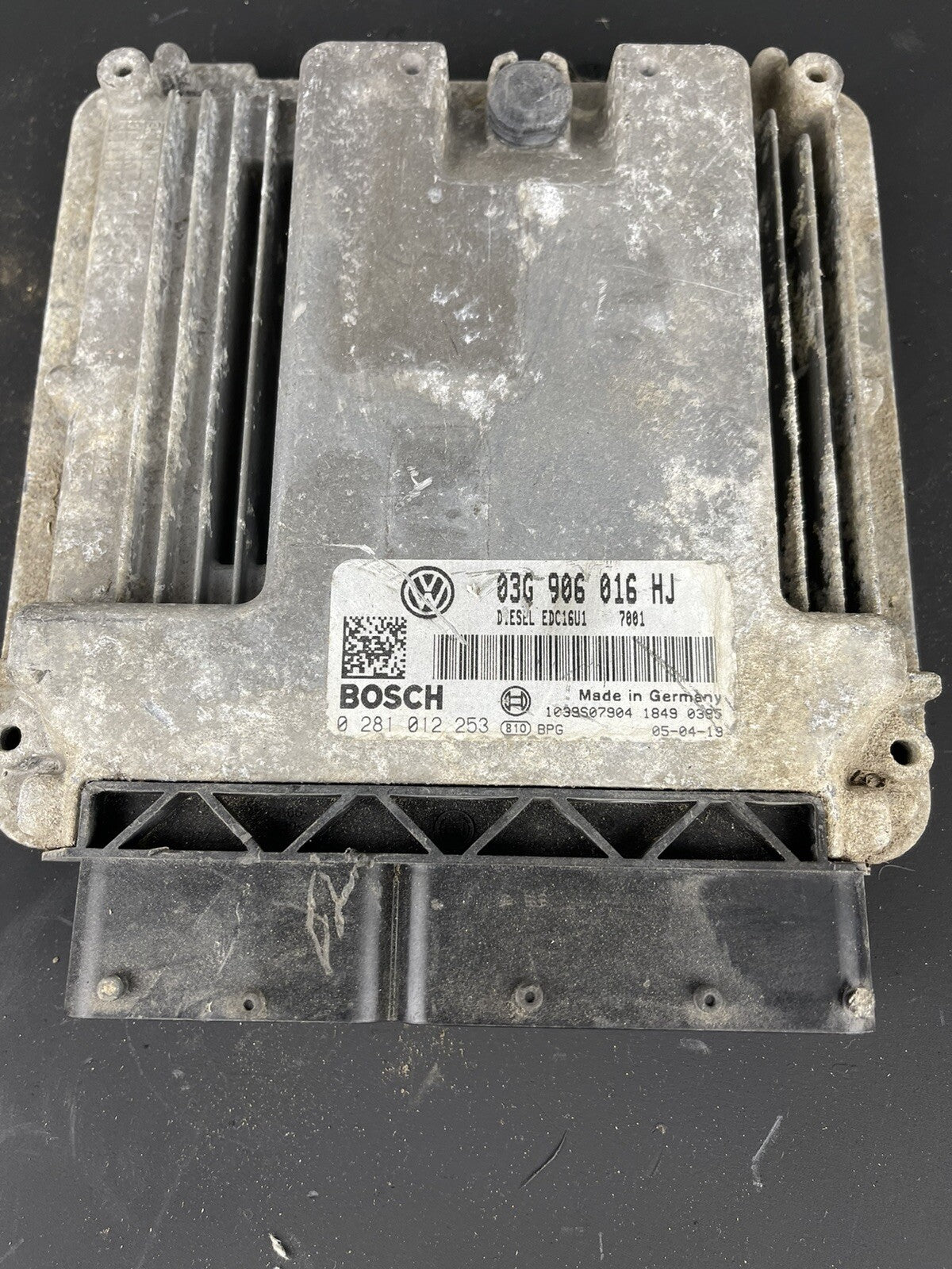 Volkswagen Golf Jetta 03G 906 016 HJ ENGINE CONTROL UNIT