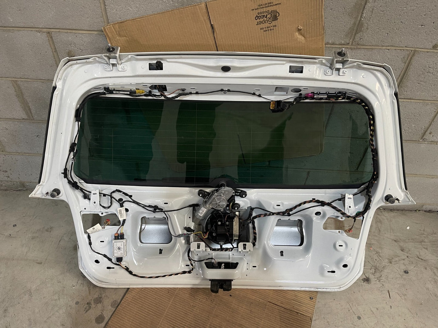 Volkswagen Golf MK7 Boot / Trunk In White *Freight Available*
