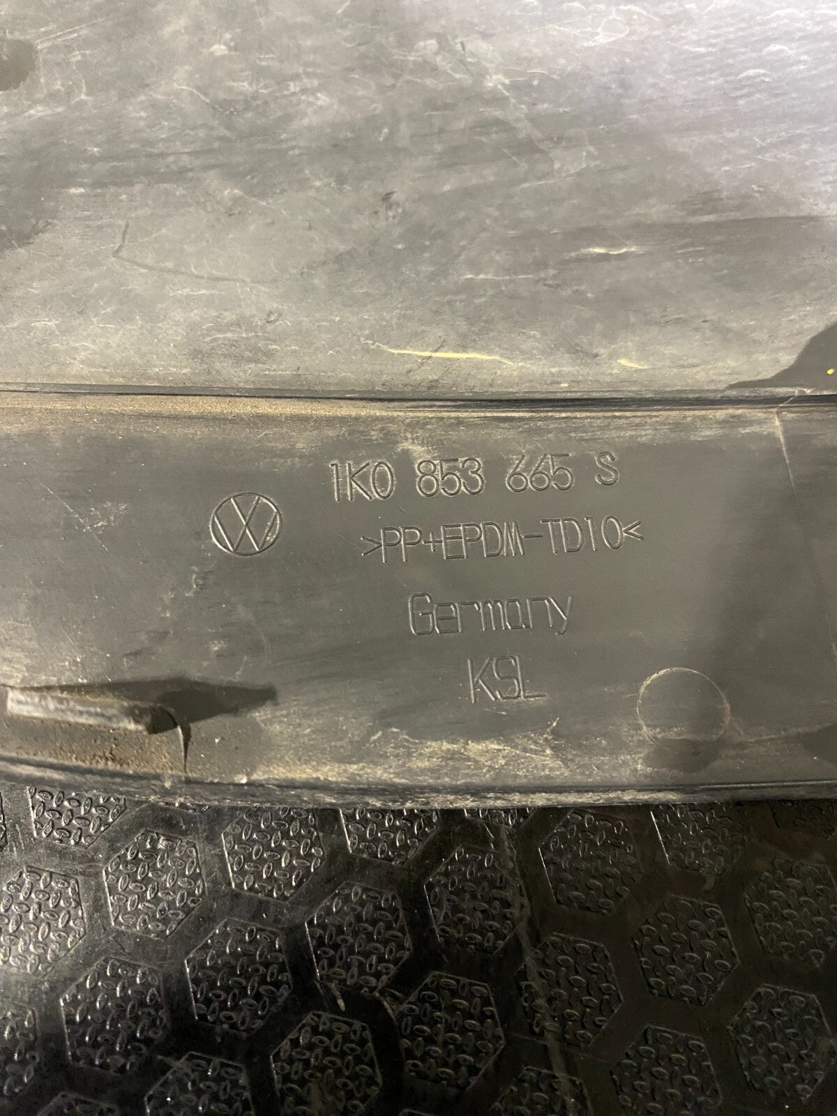 Volkswagen Golf MK5 GTI Front Left Fog Light Cover 1K0853665S