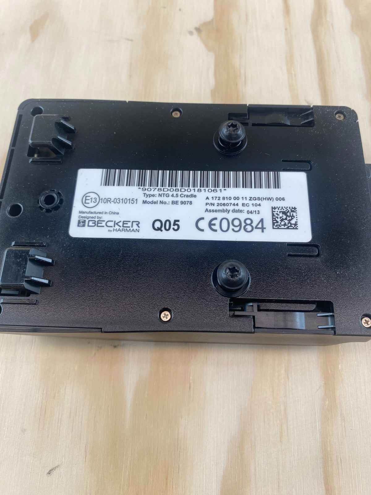 Mercedes-Benz A-Class Sat Nav GPS Control Unit Module A1728100011