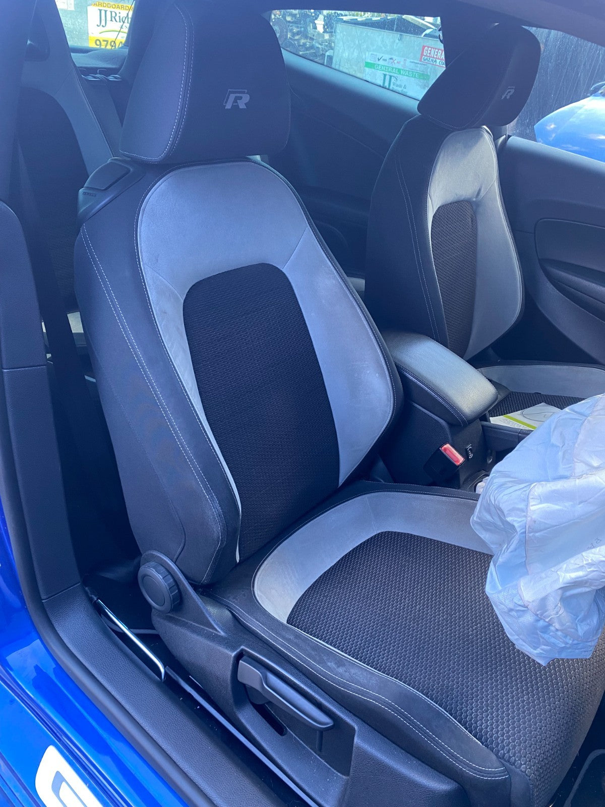 NOW WRECKING LOW KILOMETRE MANUAL Volkswagen Scirocco R 2014 In Blue 86670KM