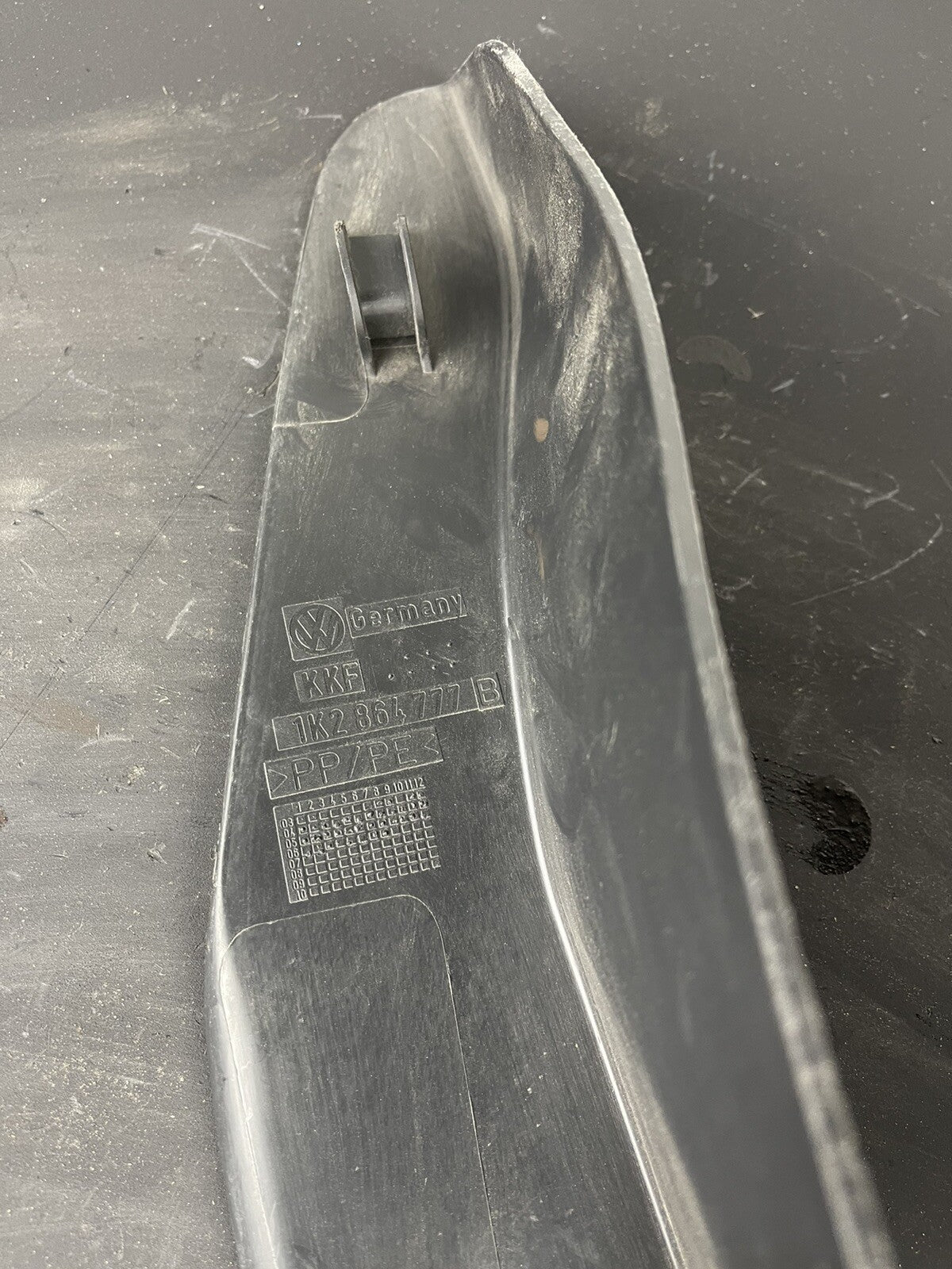 VOLKSWAGEN GOLF MK6 (09-12) INTERIOR FOOTREST DEAD PEDAL 1K2864777B