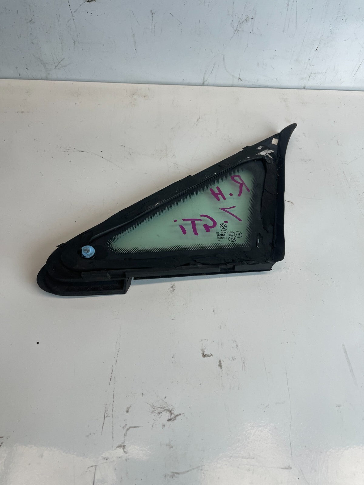 Volkswagen Golf MK7-7.5 2013-2020 Front Right Quarter Glass Window 5G0845412