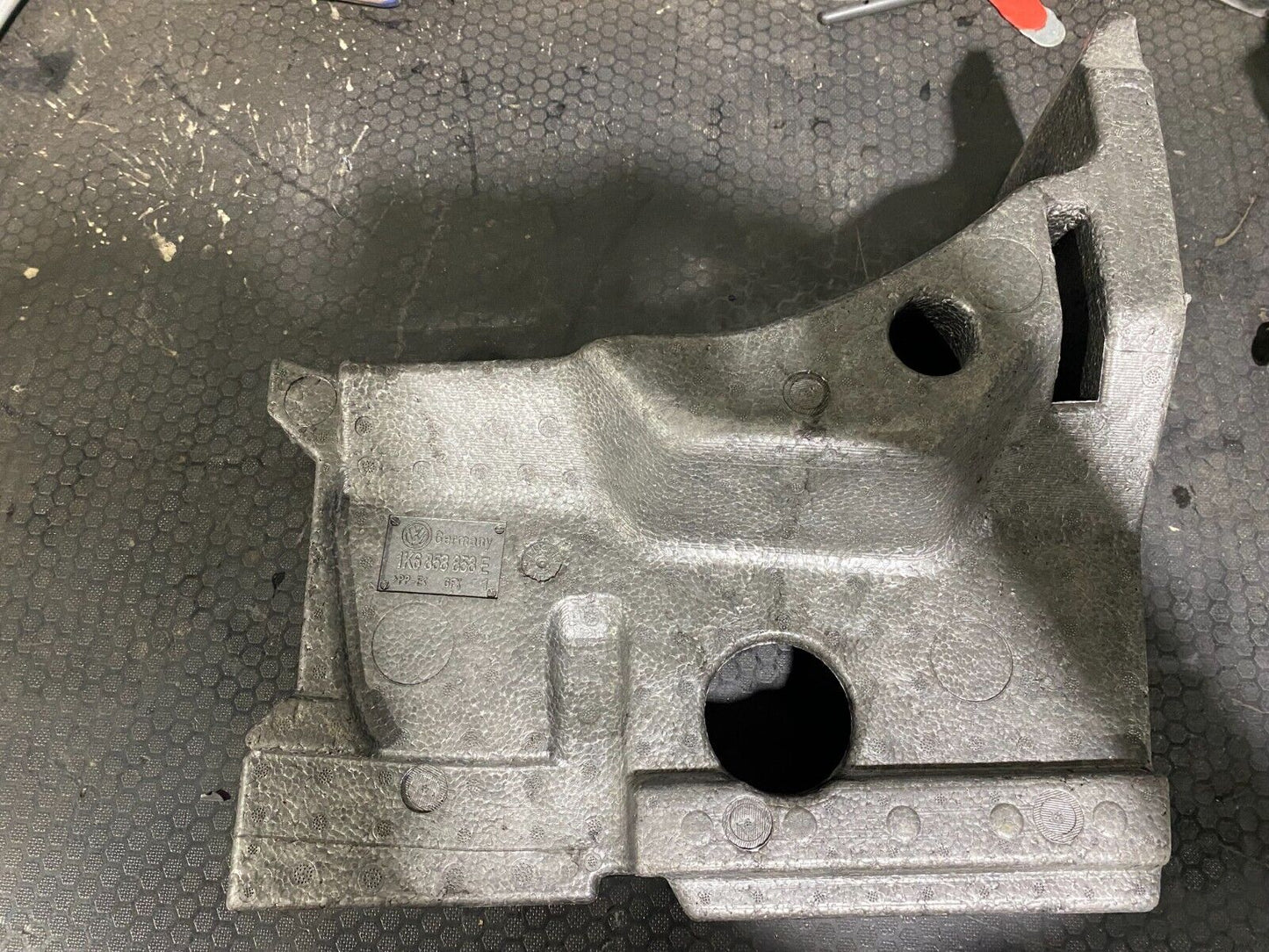 Volkswagen MK5 R32 Boot Trunk Foam With Tow Hook And Screwdriver 1K6858858E